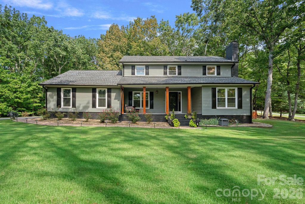 2981 Oak Ridge Circle, Lincolnton, NC 28092