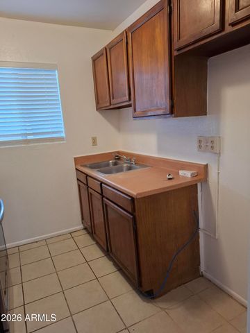 1345 E CAMPBELL Avenue Apt 6, Phoenix, AZ 85014