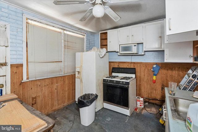 1931 E ALBERT ST, Philadelphia, PA 19125