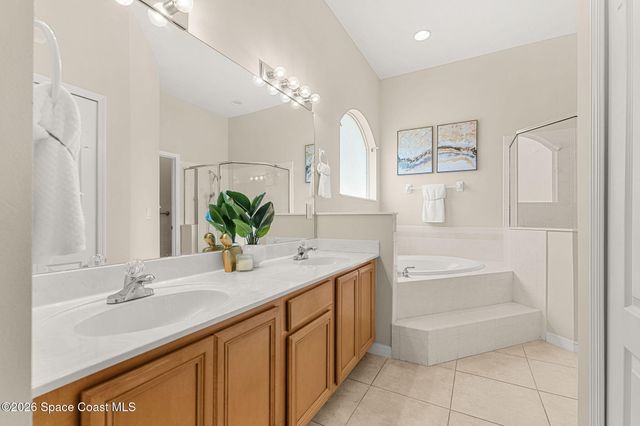 1860 Windbrook Drive SE, Palm Bay, FL 32909
