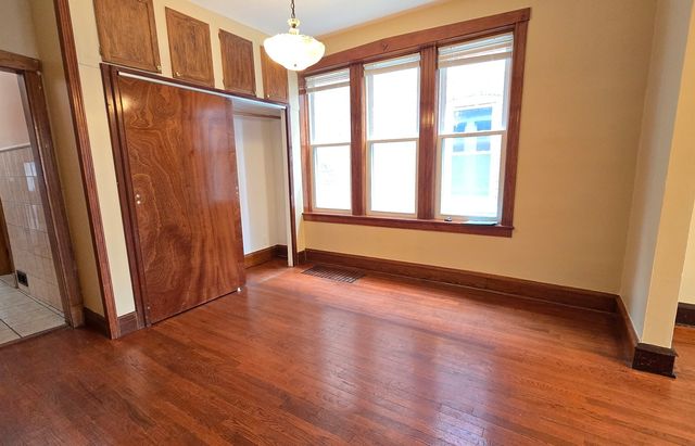 3337 N Springfield Avenue 1, Chicago, IL 60618