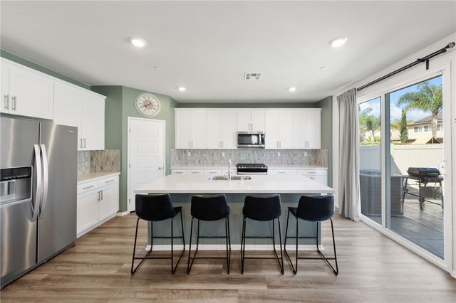 32906 Forgecroft, Menifee, CA 92584