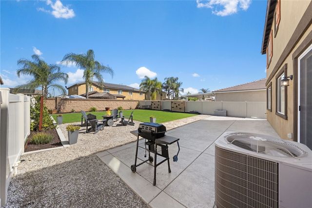 32906 Forgecroft, Menifee, CA 92584