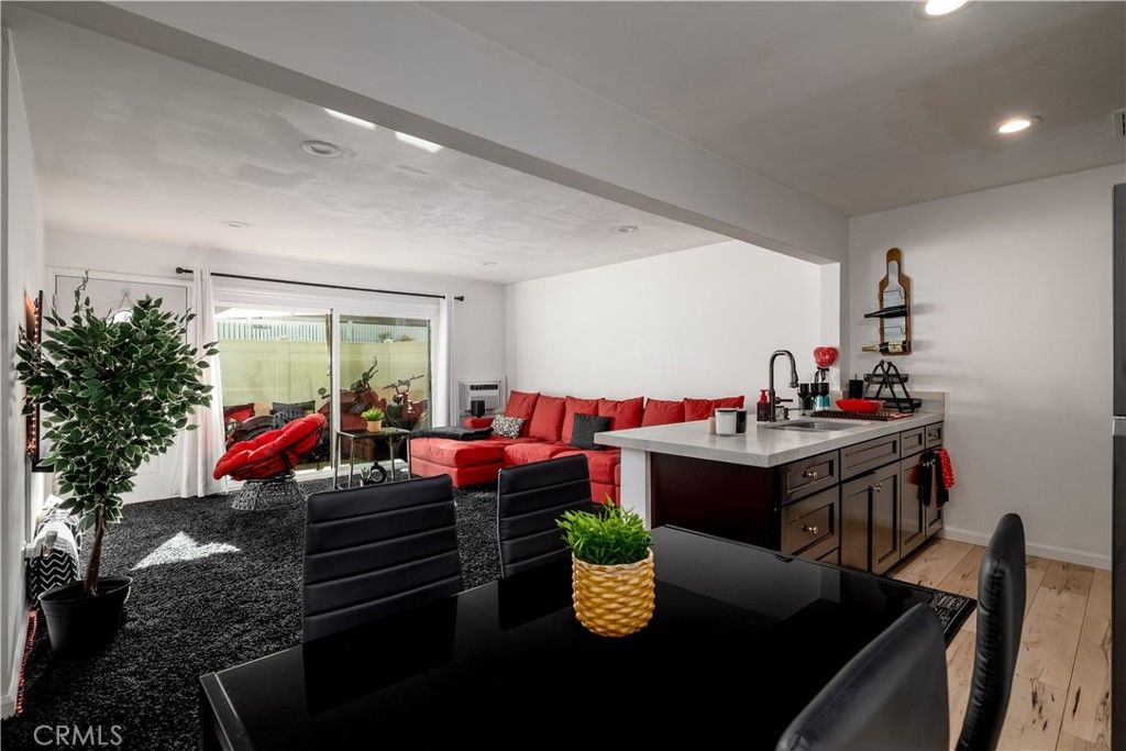 3088 Panorama Rd Unit D, Riverside, CA 92506