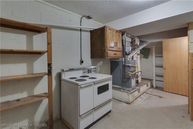 7509 Dover Place, Fort Smith, AR 72903