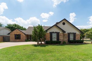 1324 Hill Cross Court, Oklahoma City, OK 73159