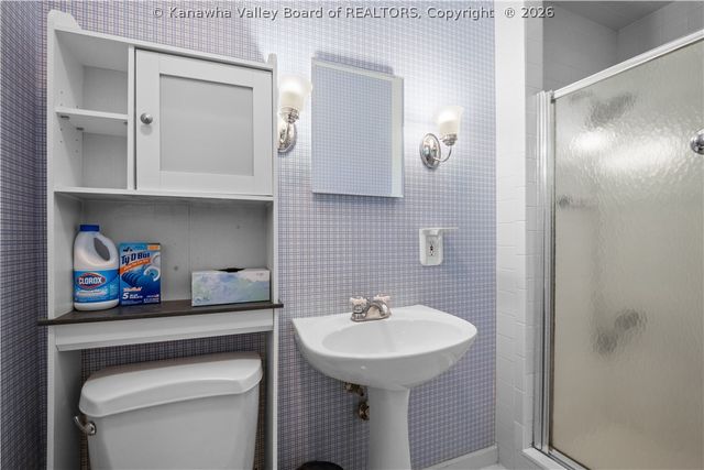 1603 Wilshire Place, Charleston, WV 25314