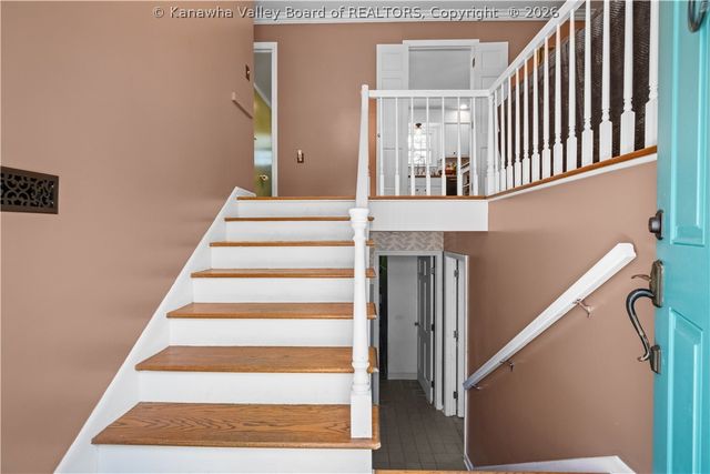 1603 Wilshire Place, Charleston, WV 25314