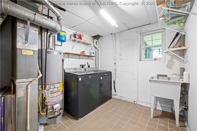 1603 Wilshire Place, Charleston, WV 25314
