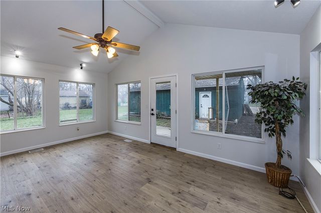 1463 4th Street, Lakemore, OH 44250