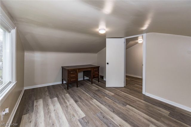 1463 4th Street, Lakemore, OH 44250