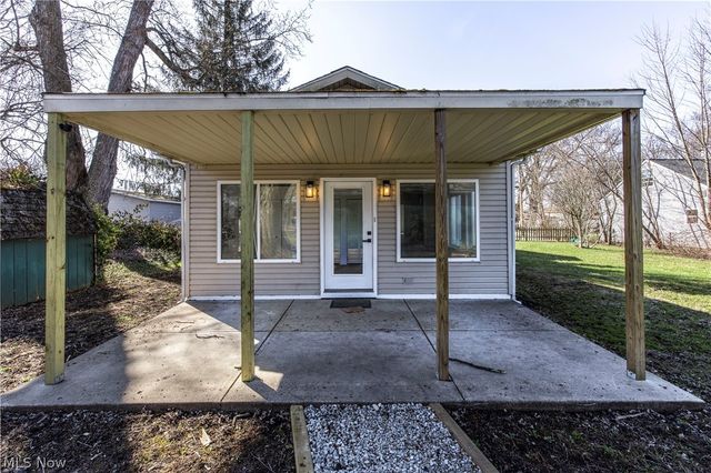 1463 4th Street, Lakemore, OH 44250