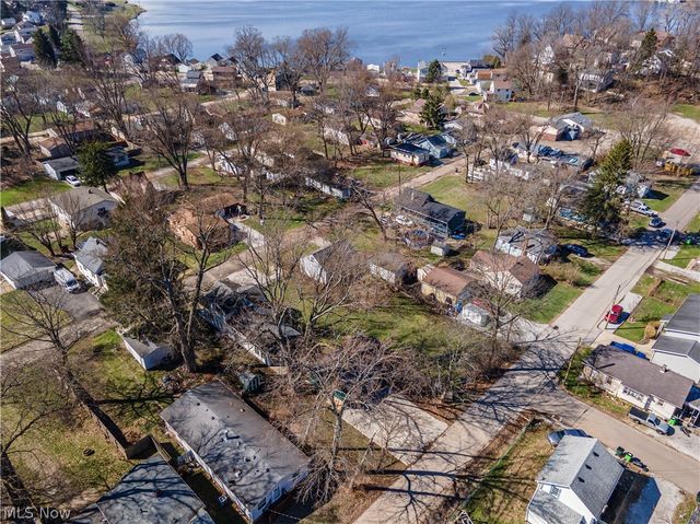 1463 4th Street, Lakemore, OH 44250