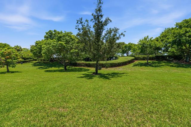 2709 Pienza Circle, Royal Palm Beach, FL 33411