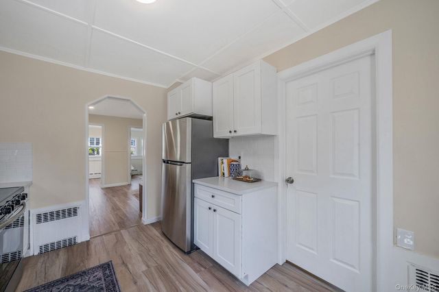 18 Cove Drive, Sound Beach, NY 11789