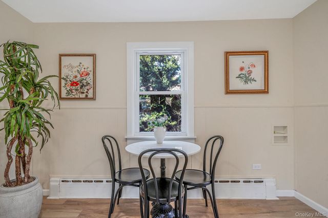 18 Cove Drive, Sound Beach, NY 11789