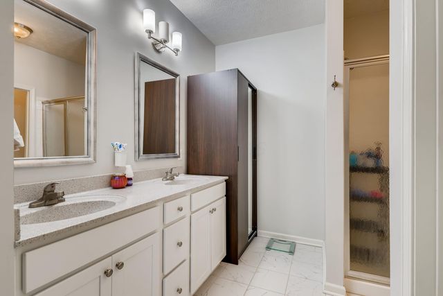 3599 Birkland Circle, Lewis Center, OH 43035