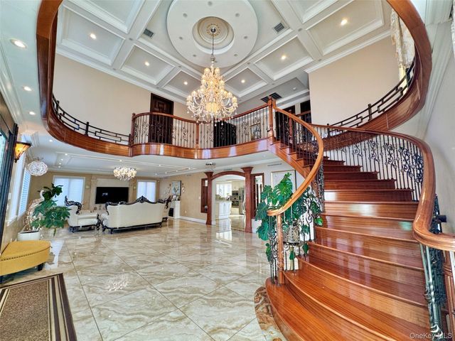 4320 Glenwood Street, Little Neck, NY 11363