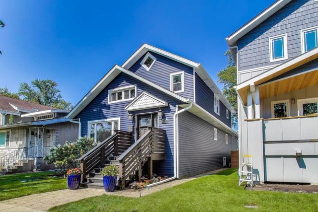 943 N Lombard Avenue, Oak Park, IL 60302