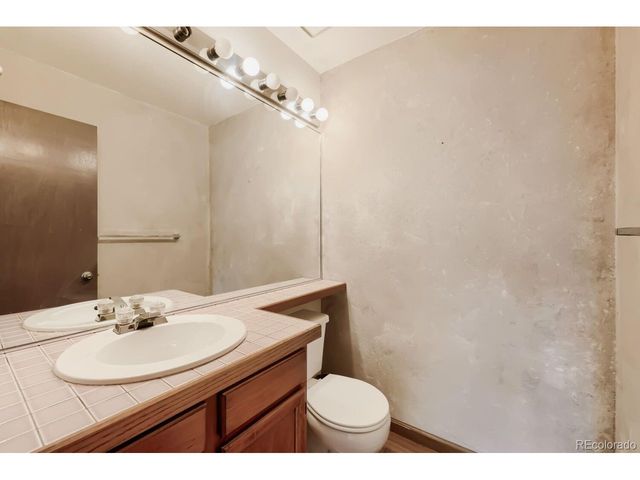 9930 Grove St A, Westminster, CO 80031