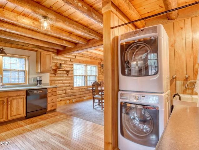 14887 S Sugar Pine Way, La Pine, OR 97739