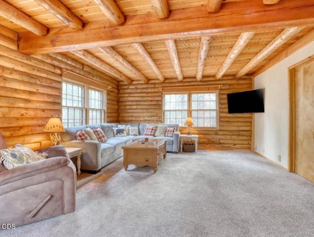 14887 S Sugar Pine Way, La Pine, OR 97739