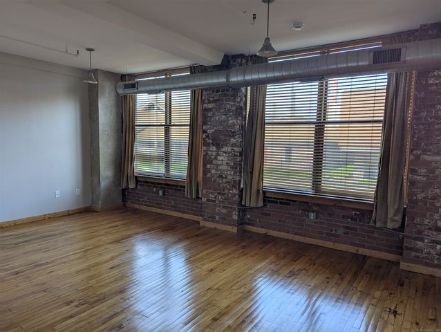 325 Lafayette Street 8106, Bridgeport, CT 06604