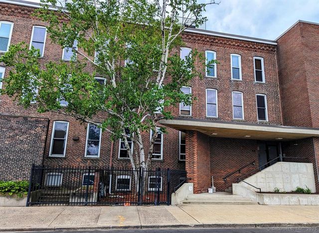 325 Lafayette Street 8106, Bridgeport, CT 06604