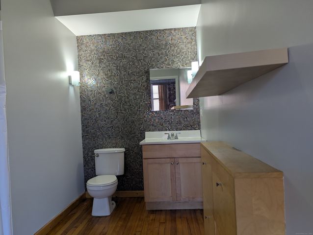 325 Lafayette Street 8106, Bridgeport, CT 06604