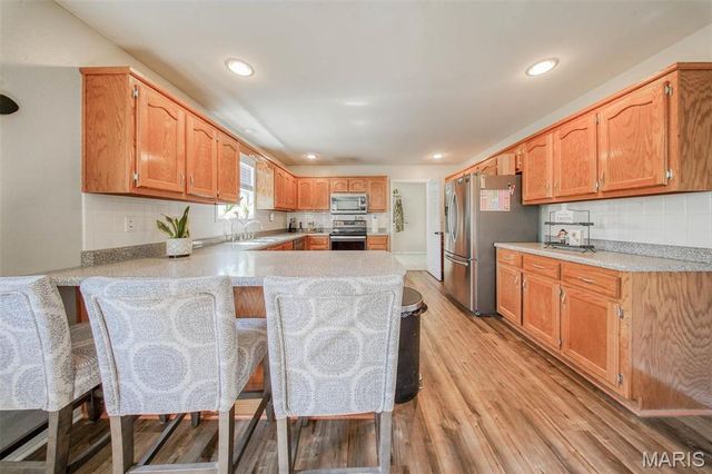 19580 Lyle Lane, Waynesville, MO 65583