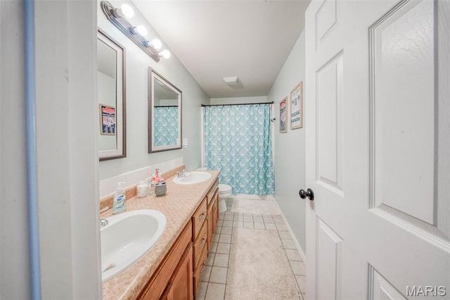 19580 Lyle Lane, Waynesville, MO 65583