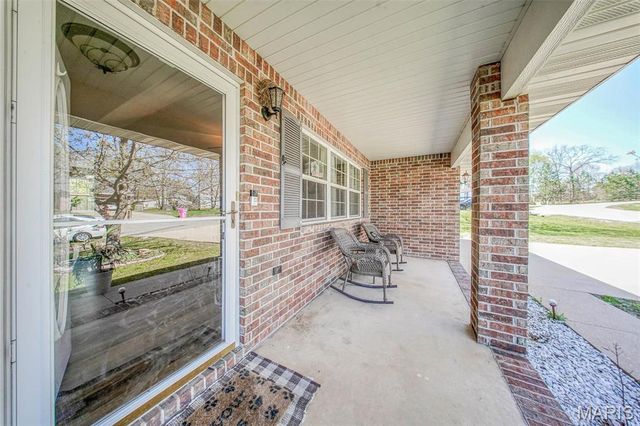 19580 Lyle Lane, Waynesville, MO 65583