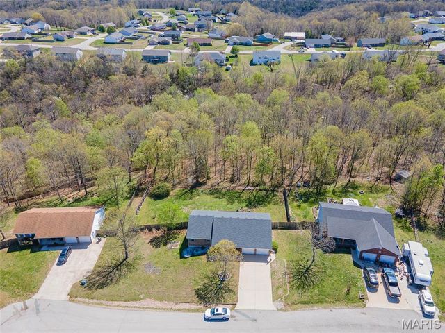 19580 Lyle Lane, Waynesville, MO 65583