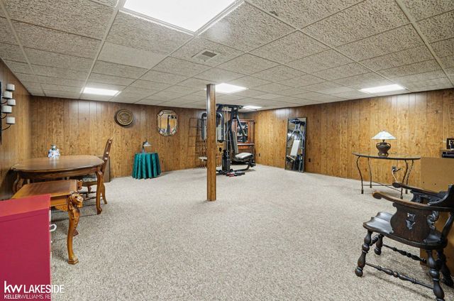 47744 Westlake Drive, Shelby Twp, MI 48315