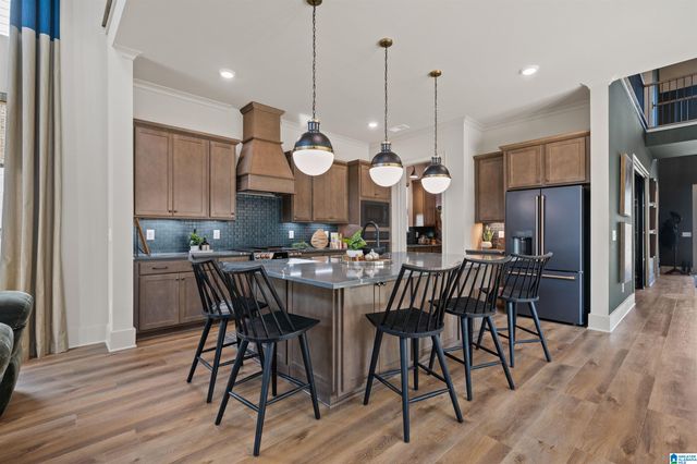 1900 WATERLOO LANE, Hoover, AL 35244