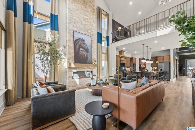 1900 WATERLOO LANE, Hoover, AL 35244