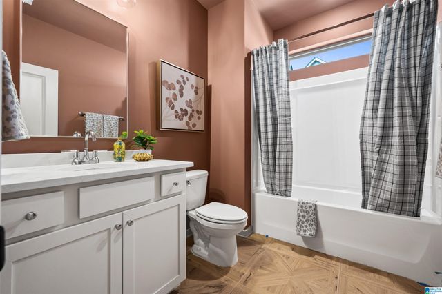 1900 WATERLOO LANE, Hoover, AL 35244