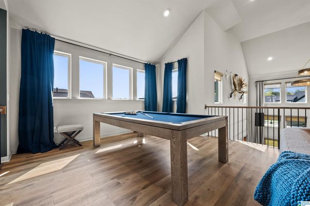 1900 WATERLOO LANE, Hoover, AL 35244