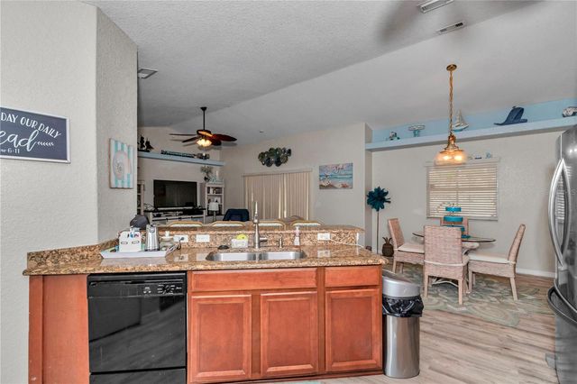 12439 NE 48TH CIRCLE, Oxford, FL 34484