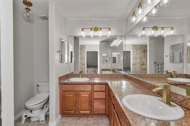 12439 NE 48TH CIRCLE, Oxford, FL 34484