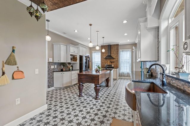 219 Burnam Court, Richmond, KY 40475