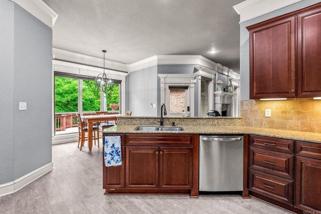 1172 Rocky Mountain Road, Benton, AR 72019