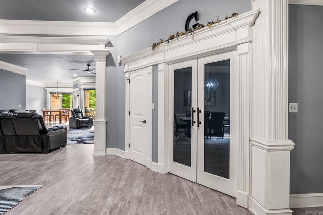1172 Rocky Mountain Road, Benton, AR 72019