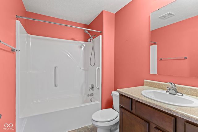 6520 Emerald Ridge Court, Indianapolis, IN 46221