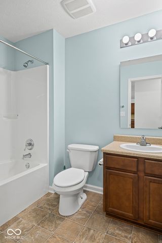 6520 Emerald Ridge Court, Indianapolis, IN 46221