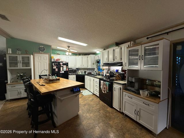7405 Western Circle Drive, Brooksville, FL 34613
