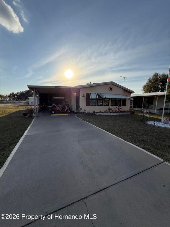 7405 Western Circle Drive, Brooksville, FL 34613