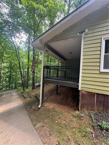 195 Chestatee Drive, Dahlonega, GA 30533