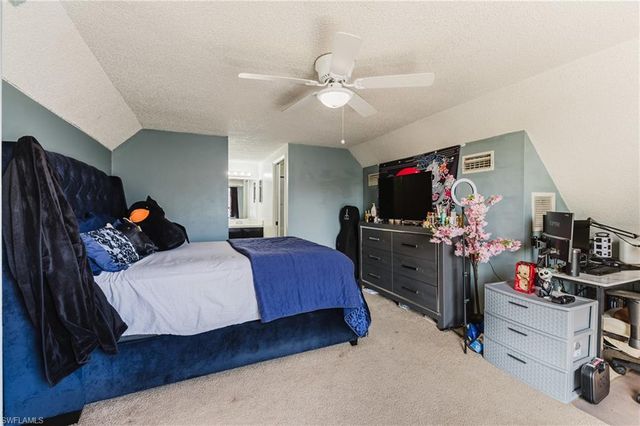 7393-7385 Albany RD, Fort Myers, FL 33967
