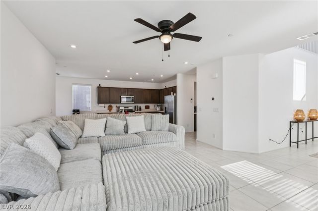 4111 Rancho Crossing Street, Las Vegas, NV 89130